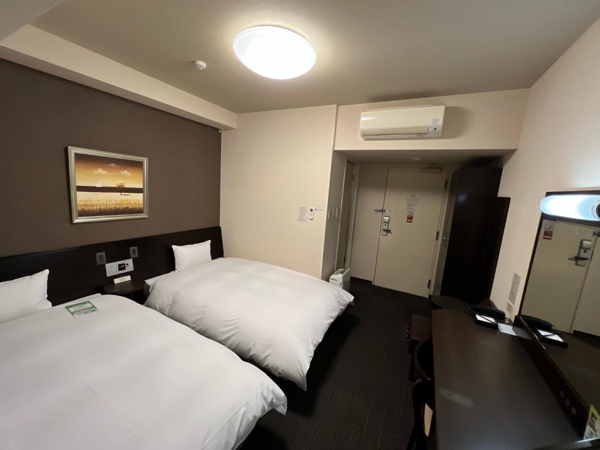 Hotel Route-Inn Uozu Exteriér fotografie